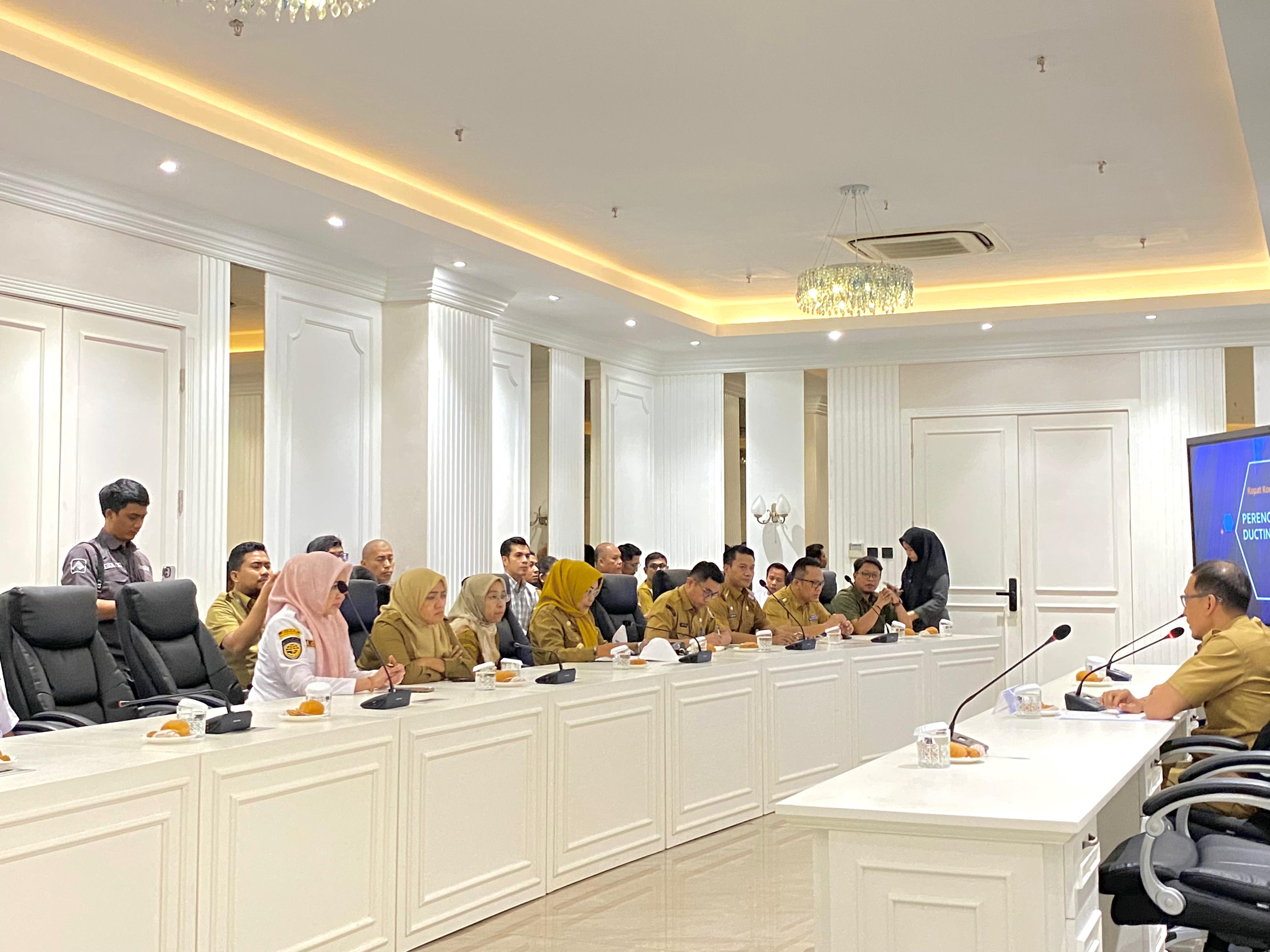 Kepala Dinas Pertanahan Kota Makassar Hadiri Rapat Koordinasi Perencanaan Ducting Sharing